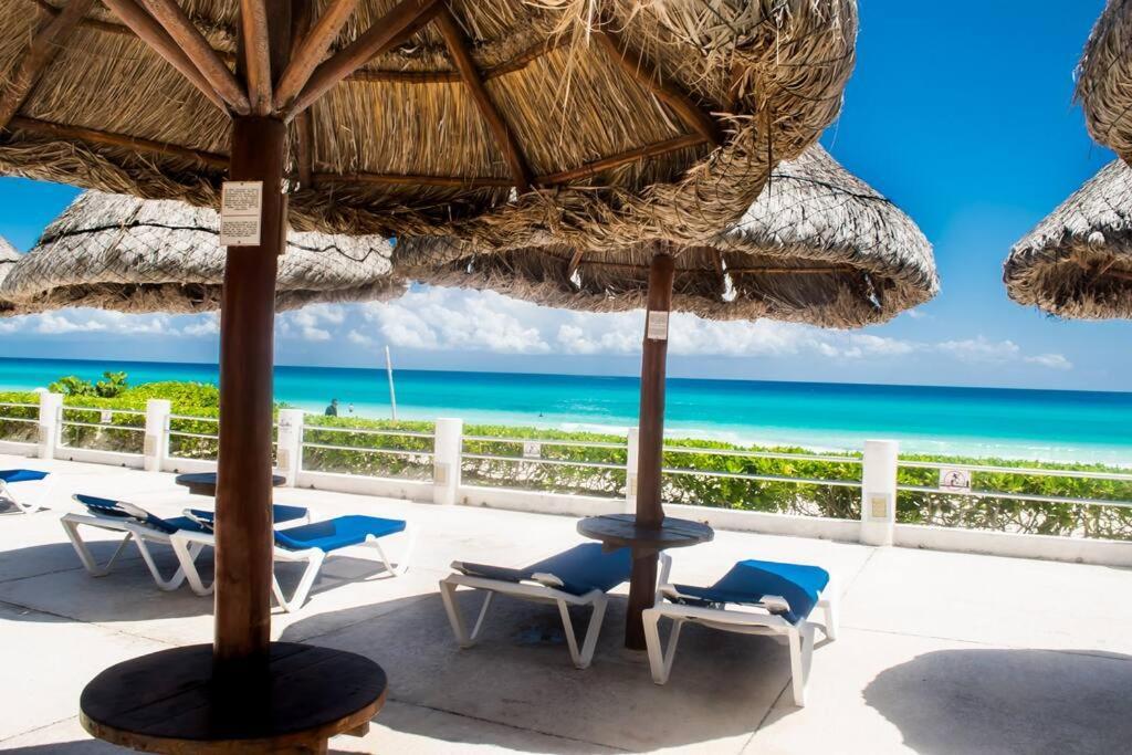 Ocean Front Villa Marlin, Best Location In Hotel Zone #109 Cancun Bagian luar foto